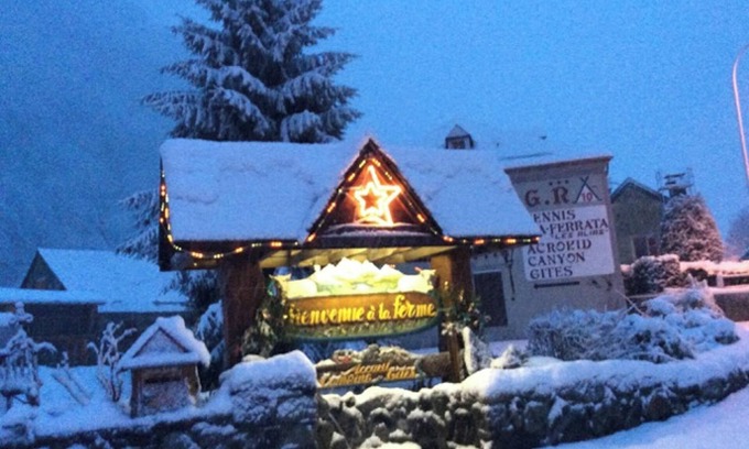 Cauterets House | Homerez - House in Cauterets, mountain view.