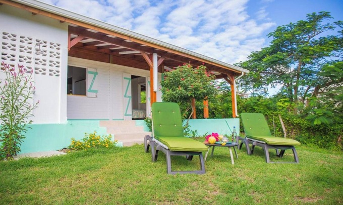 Saint-Francois House | Homerez - House in Saint-François with sea view