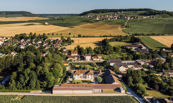 Moussy House | Homerez - House in Moussy, ideal for 7 ppl.