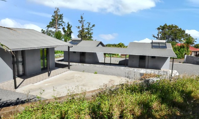 Petite-ÃŽle House | Homerez - House in Saint Joseph