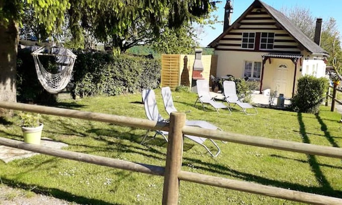 Saint-Leger-aux-Bois House | Homerez - Nice house for 6 ppl. with garden and terrace at Edruchon