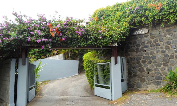 Bois de Nefles Apartment | Homerez - Nice studio for 4 ppl. with sea view, garden and terrace at Saint Paul