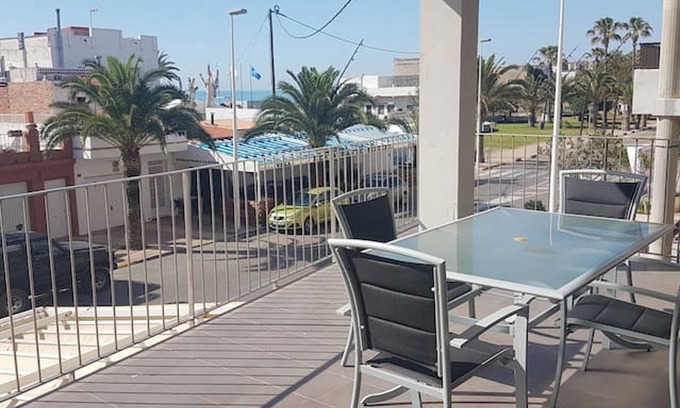 El Grau de Moncofa Apartment | Homerez - Seaview apt in El Grau de Moncofa