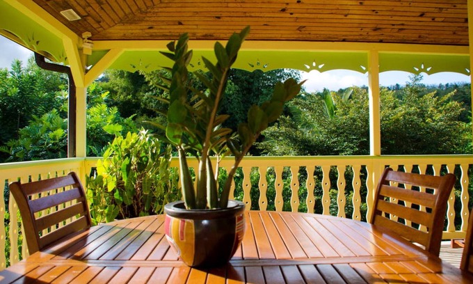 Gros-Morne House | Homerez - Spacious house for 4 ppl. with terrace at Gros-Morne
