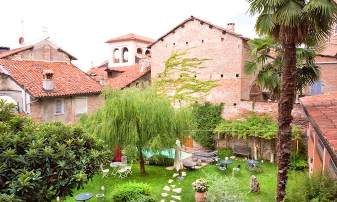 Piazza Apartment | Homerez - Studio 15 km away from the slopes for 2 ppl. with balcony at Piazza