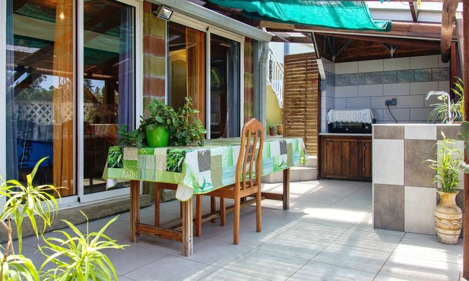 L'Etang-Sale Apartment | Homerez - Studio 6 km away from the beach for 2 ppl. with garden at L'étang sale