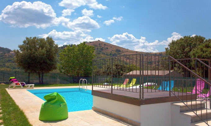Pietralba Villa | Homerez - Sunny villa in Pietralba with private pool