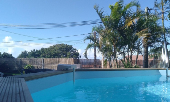 Saint-Joseph Villa | Homerez - Villa 13 km away from the beach with swimming-pool, jacuzzi and garden