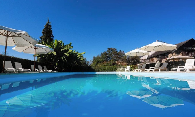 Haut-de-Bosdarros Villa | Homerez - Villa in Haut-de-Bosdarros