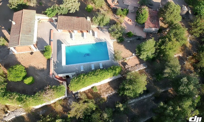 Entrecasteaux Villa | Homerez - Villa in Entrecasteaux