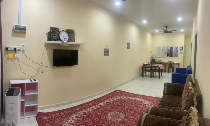 Kuala Kangsar House | Homestay Cikgu Mokhsin (Muslim)