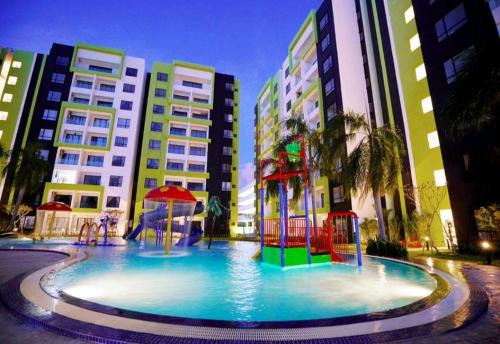 Kampung Kuala Pari Apartment | HOMESTAY COMFY CONDO with Waterpark, Pool, Playground & Gym