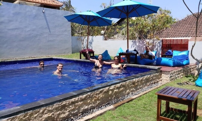 Kutuh Apartment | Homestay Near Pandawa Beach Family Room