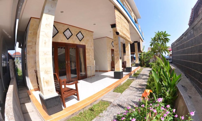 Purwakerti House | Homestay & Restaurant Segara Amed