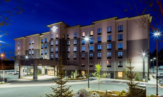 Lynnwood Hotel | Homewood Suites by Hilton Lynnwood Seattle Everett, WA