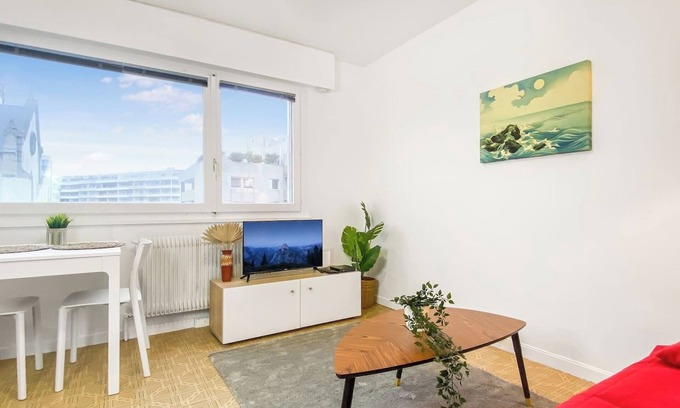 Annemasse Apartment | Homey Away - Downtown/Transportation to Geneva