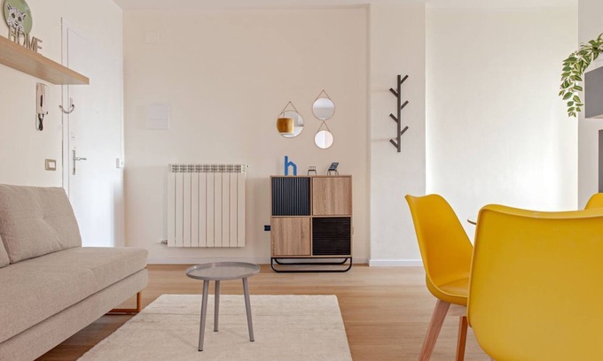 Pisa Apartment | [Homiday] -New Modern Flat -[Cisanello Hospital]