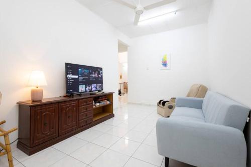 Hulu Kinta House | Homie4u - Ipoh Garden East 8 pax