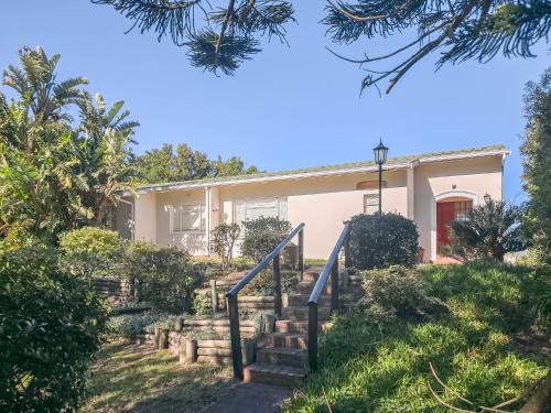 Old Place House | Honeybird Cottage - the House