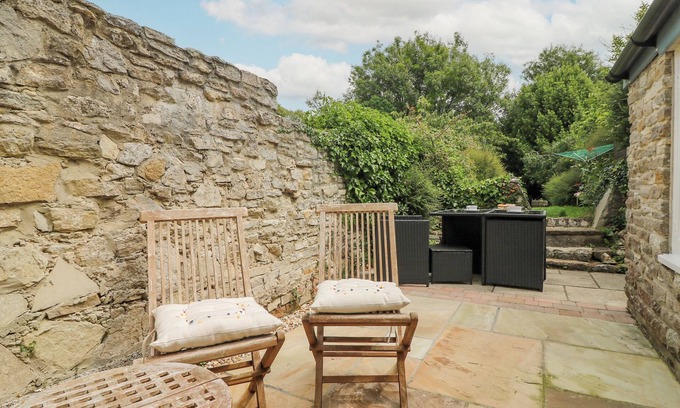 Osmington Mills Cottage | Honeybun