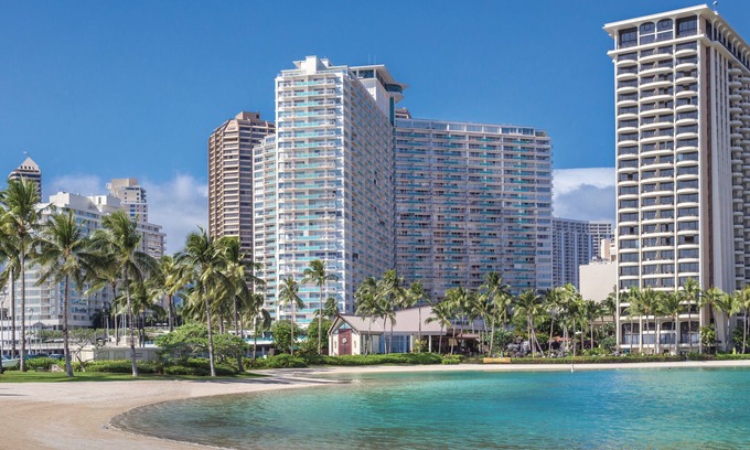 Waikiki Resort | Honolulu, Oahu, HI: 1BR Condo w/Free WiFi, Steps From World-Famous Wakiki Beach!