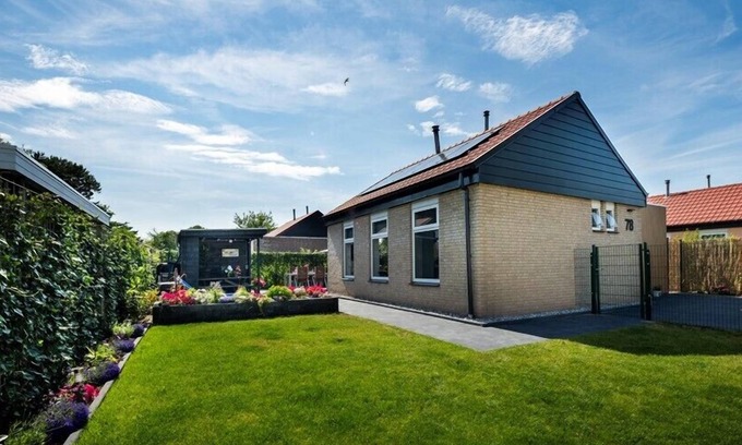 Renesse House | Horizon 78 luxury holiday home near Renesse and beach
