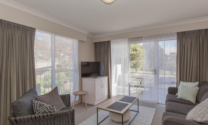 Jindabyne Apartment | Horizons - 501/10 Kosciuszko Rd