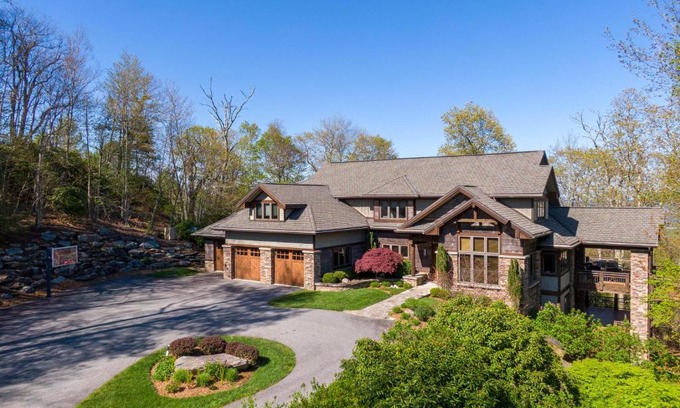 Boone House | Horizons Edge