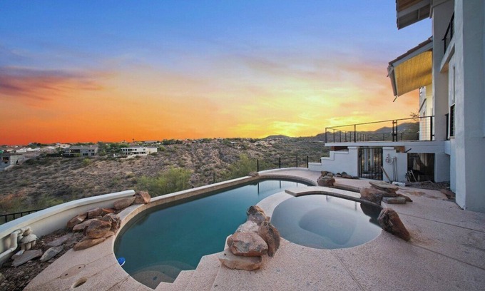 Fountain Hills House | Horizons & Sunsets 5BR Retreat House
