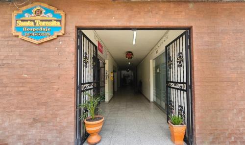 Concepcion Hotel | Hospedaje Santa Teresita