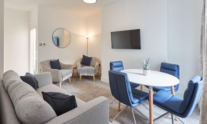 Bont Newydd Apartment | Host & Stay - High Street Apartments