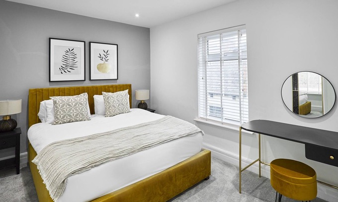 Hornsea House | Host & Stay | Ocean View