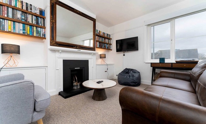Brighton Apartment | Host & Stay | Preston Park Apartment