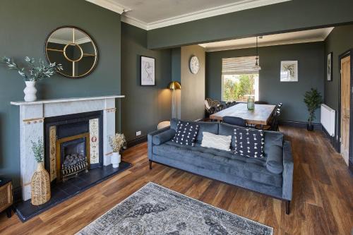 Robin Hood's Bay House | Host & Stay - Raven House