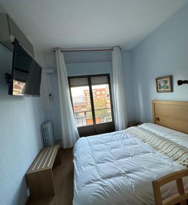 Mora Hotel | Hostal agripino y Restaurante asiático