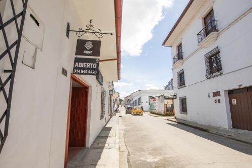 Popayan House | Hostal Amanari