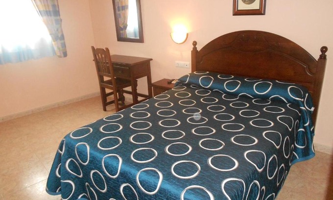 Lucena House | Hostal El Polígono