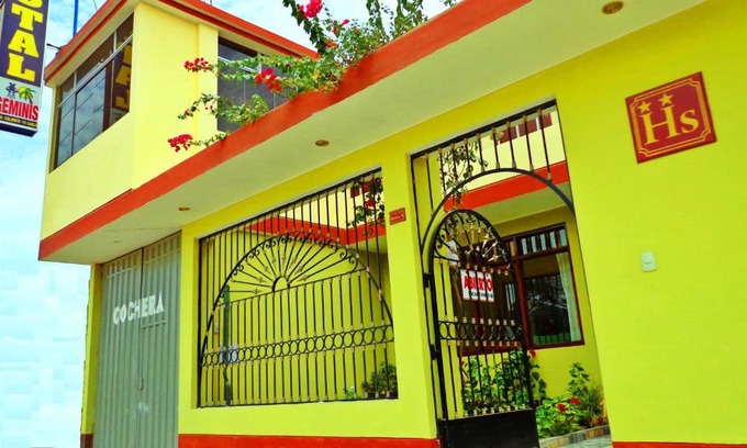 San Juan Bautista House | Hostal Geminis