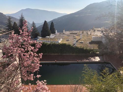 Capileira Hotel | Hostal Rural Poqueira