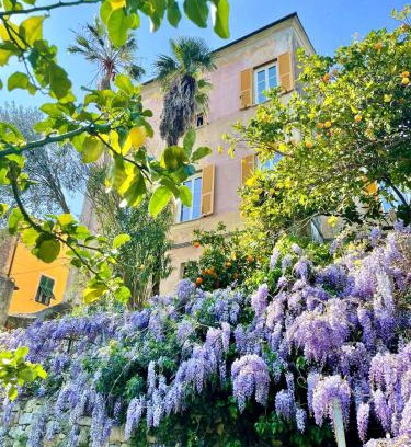 Finale Ligure Apartment | Hostdomus - Villa Cassi