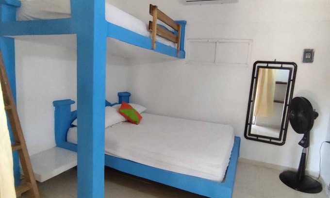 Rincon Hotel | Hostel Rincon del Mar Ebenezer