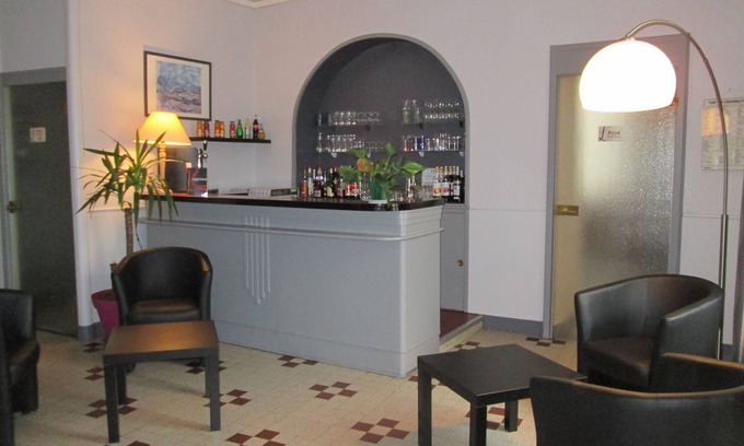 Sainte-Maure-de-Touraine Hotel | Hostellerie du Cheval Blanc