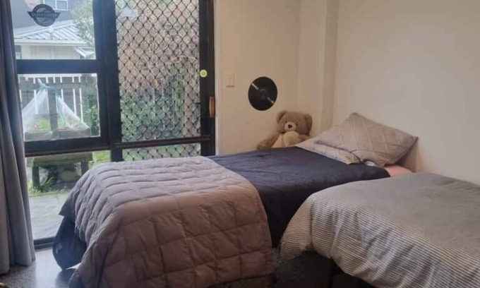 Whangamata House | Hosts on the Coast Whangamata Surf
