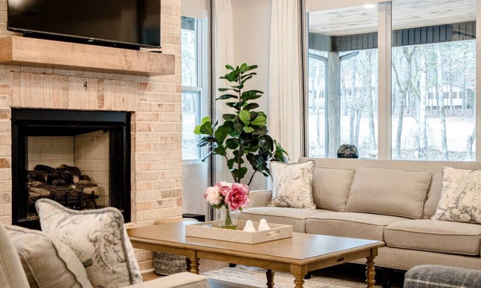 Hot Springs Village House | Hot Springs Village Escape – Golf, Lakes & Nature
