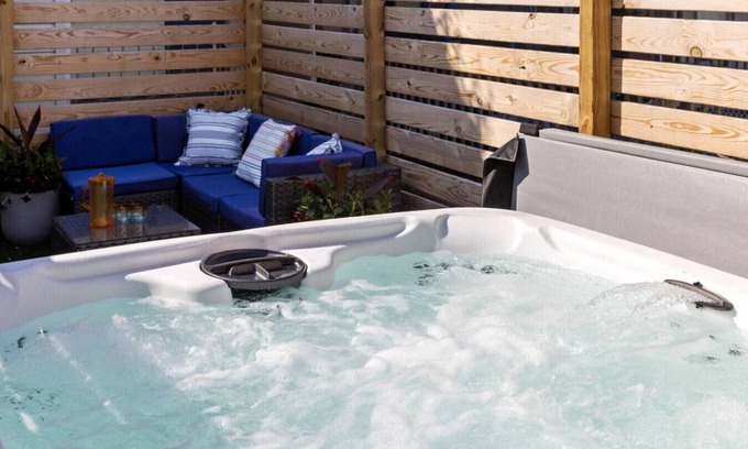 Lawrenceville Apartment | Hot Tub | Light & Bright w/Deck | Walk to Butler!