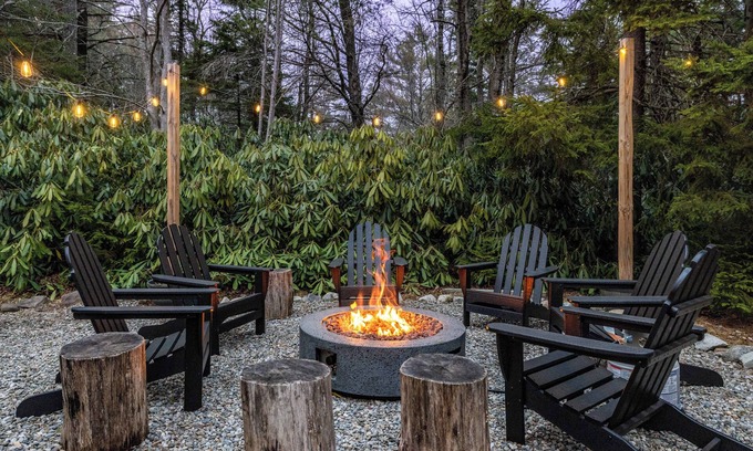 Long Pond House | Hot Tub Pool Game Room Fire Pit Beach