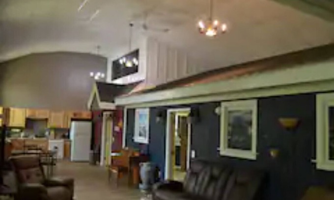 Rushville Apartment | HOT TUB Saint Mary's 2 of the FLX