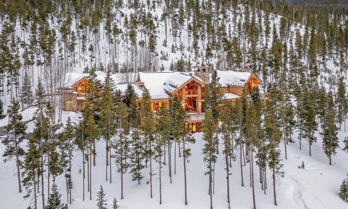 Historic District House | Hot Tub + Ski Shuttle - Point View Place