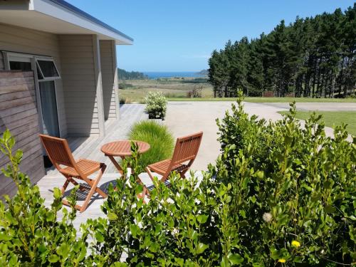 Hahei Bed & Breakfast | Hot Water Beach Lookout B&B