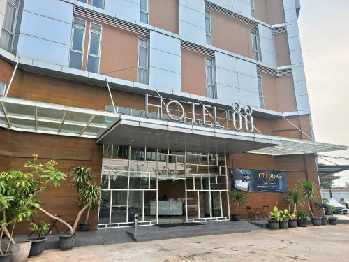 Jakarta Hotel | Hotel 88 Kedoya Jakarta
